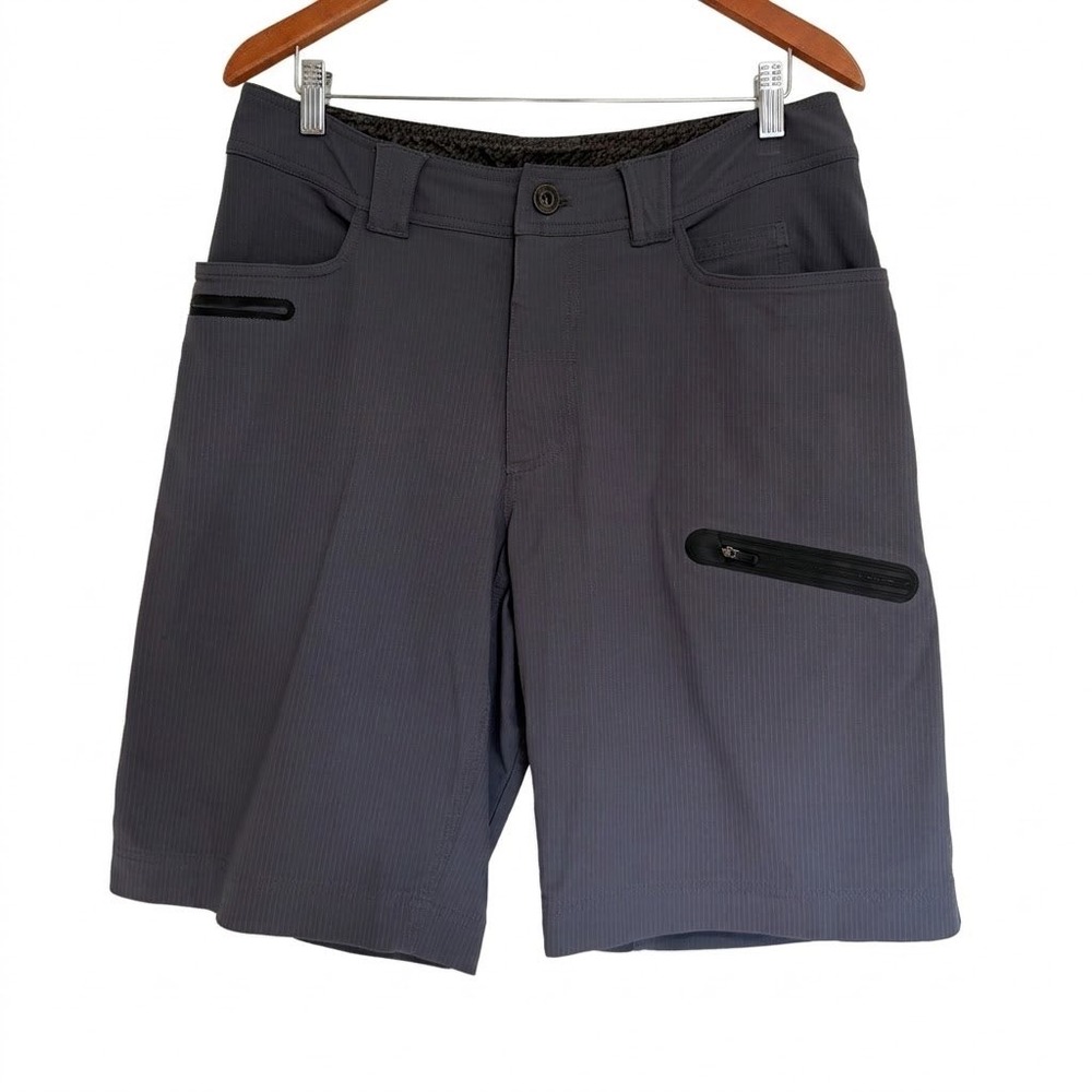 Lululemon Pinstripe Technical Utility Shorts Mens 34 Grey Gorpcore
